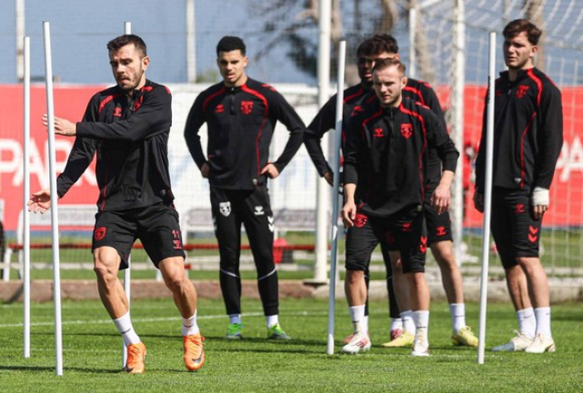 Samsunspor'da Konyaspor Hazırlıkları Tam Gaz Sürüyor!