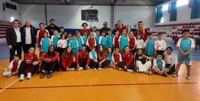 Kuzeyin Perilerinden Genç Sporculara Anlamlı Ziyaret!
