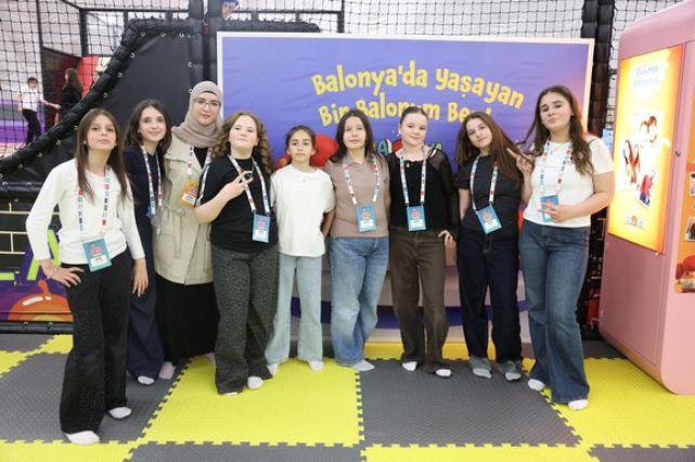 Türk Dünyası Çocukları Balonya Ve Astorya’ya Hayran Kaldı!