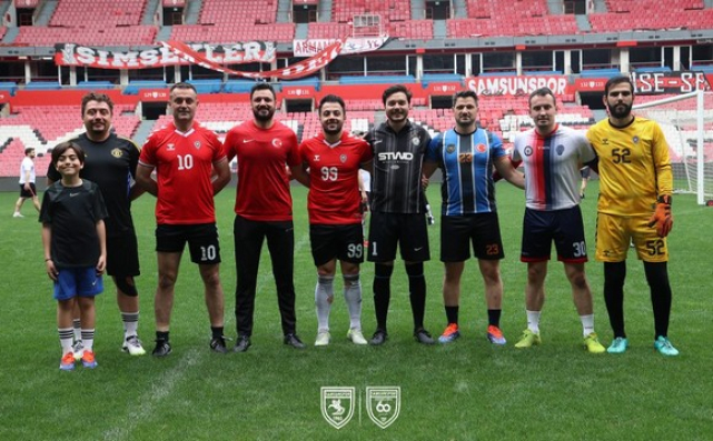 Samsunspor Yönetimi İle Spor Şube Dostluk Maçında Karşılaştı!