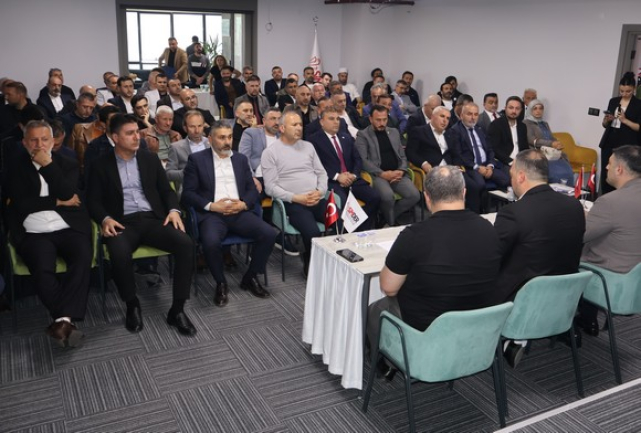 SİMDER'de Sezgin Aydın Güven Tazeledi!