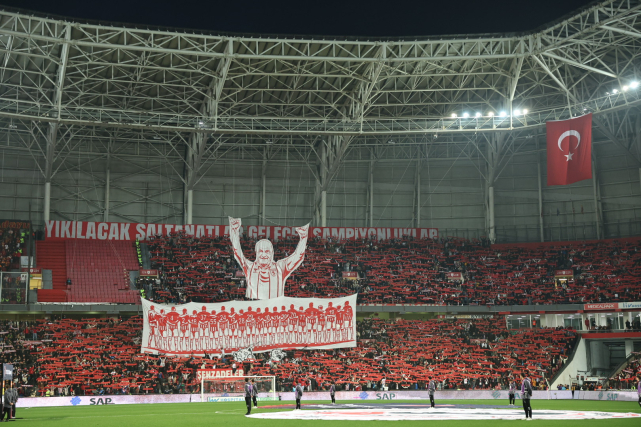 Samsunspor, Galatasaray'ı Resmen Dağıttı! 4-1