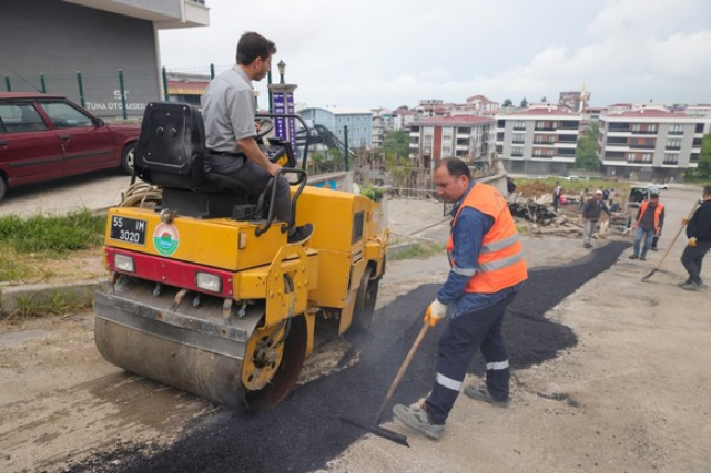İlkadım’da Yollar Yenileniyor!