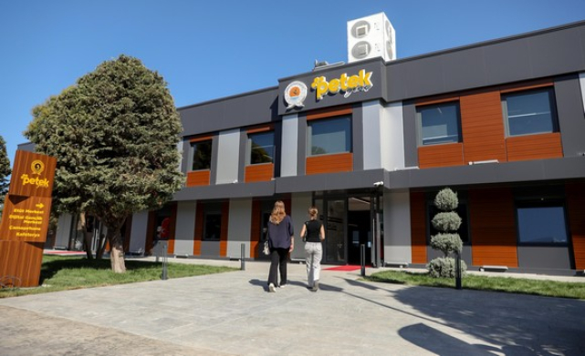 Gençlerin Buluşma Noktası Petek Genç 123 Bin 670 Öğrenciye Hizmet Verdi!