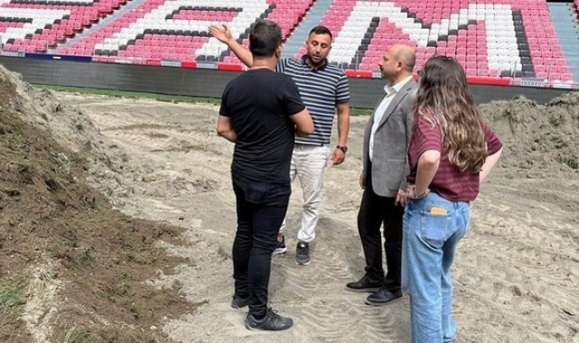 Samsun 19 Mayıs Stadyumunda Çalışmalar Tüm Hızıyla Sürüyor!