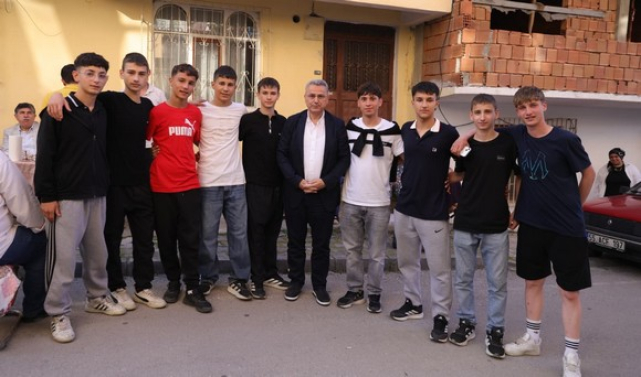Başkan İhsan Kurnaz Kıran Mahallesinde Vatandaşla Buluştu!