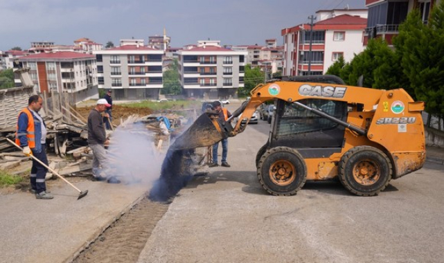 İlkadım’da Yollar Yenileniyor!