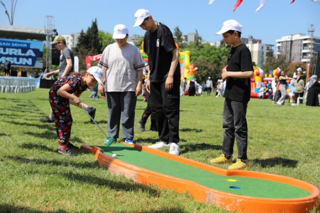 Büyükşehir’den ‘Engelsiz Yaza Merhaba Şenliği’!