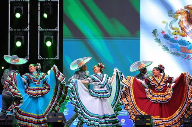 36'ıncı Uluslararası Samsun Halk Oyunları Festivali Başladı!
