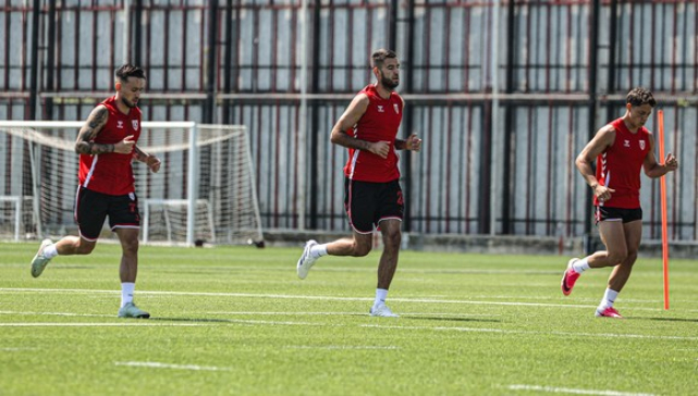 Samsunspor Futbol Direktörü Fuat Çapa’dan Transfer Açıklaması!