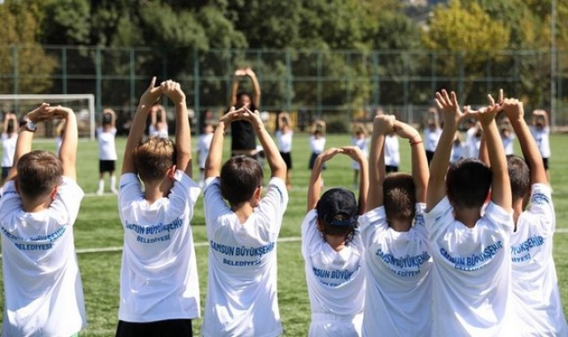 Büyükşehir İle Yaz Mevsimi Sporla İç İçe Ve Dolu Dolu Geçiyor!