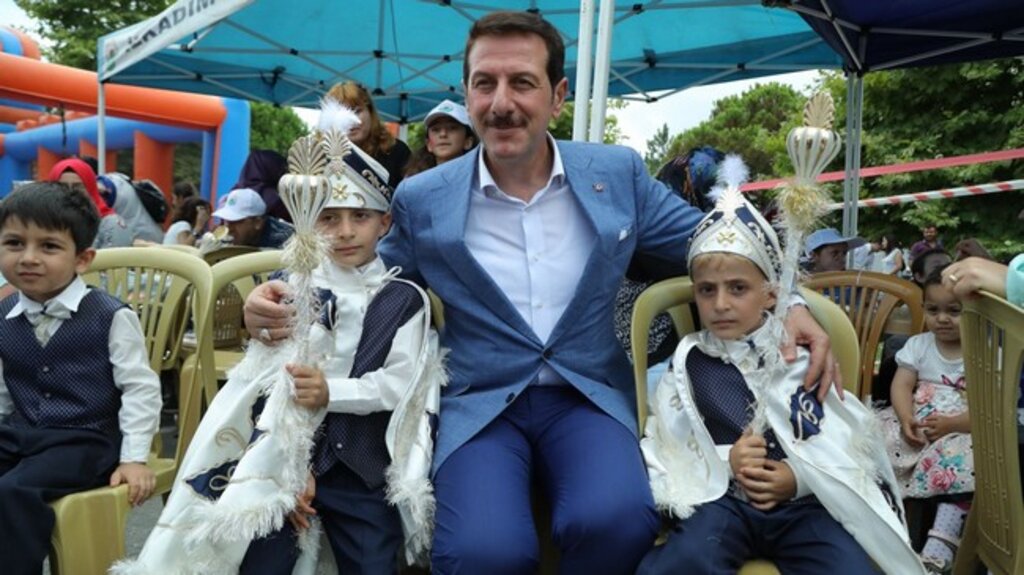 556 Çocuk Erkekliğe İlk Adımı İlkadım'da Artı!