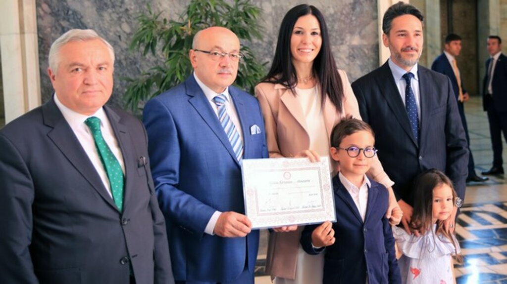 Karaaslan, Kayıt Heyecanını Ailesiyle Paylaştı!​