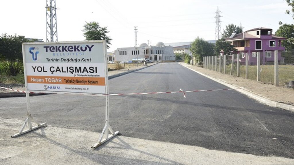 Tekkeköy’de Asfalt Yol Atağı!