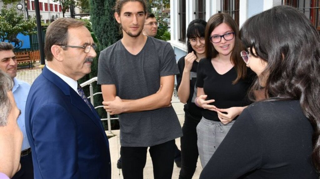 Başkan Şahin’den Öğrencilere Altın Öğütler!