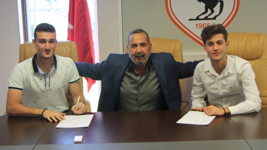 Samsunspor’da 2 Kaleci Profesyonel Oldu!