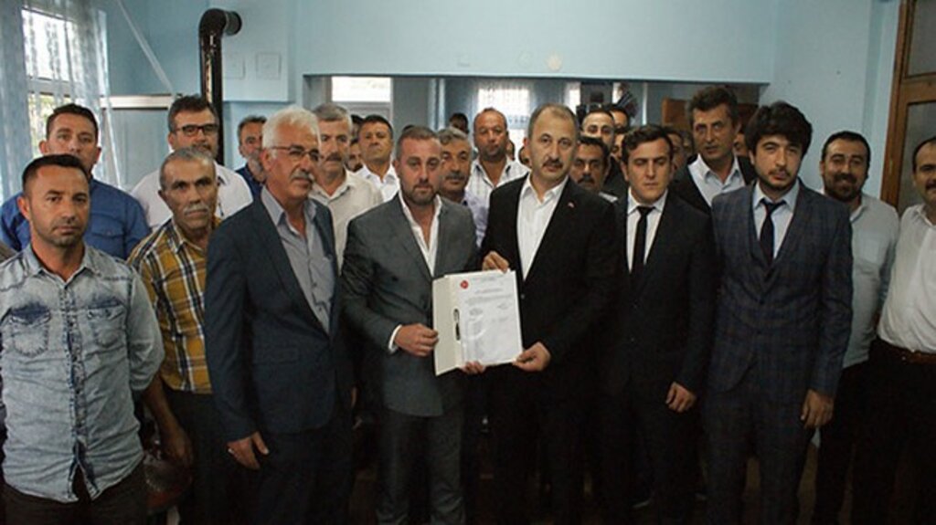 MHP Vezirköprü İlçe Teşkilatına Taze Kan!