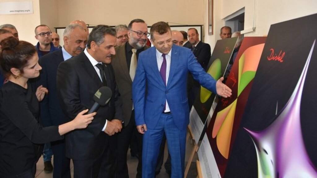 Bu Sergi Matematiği Sevdirecek!