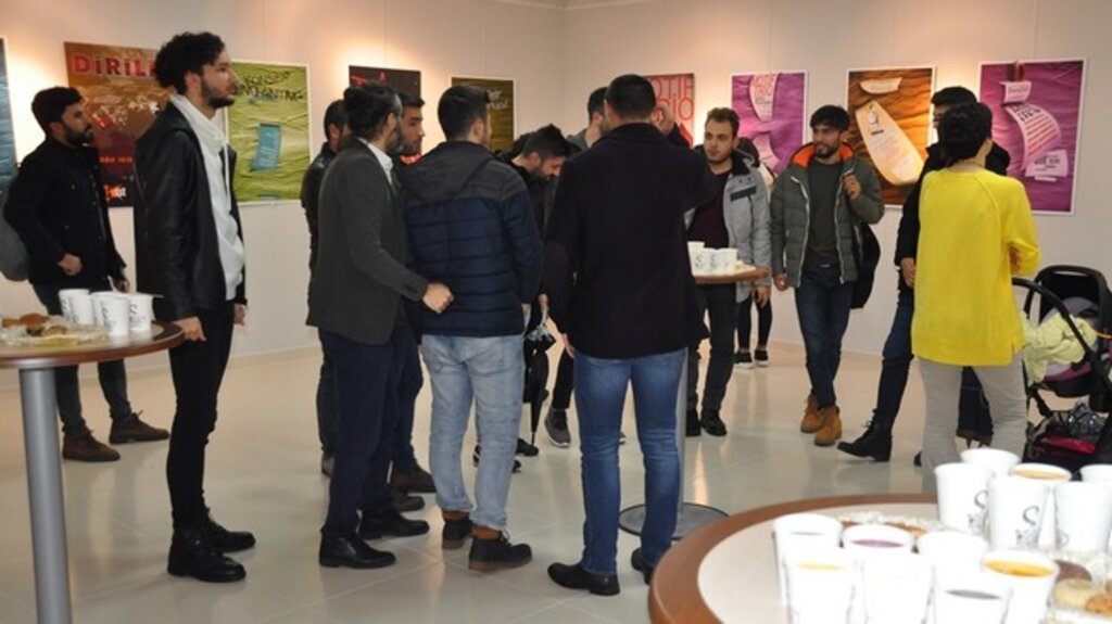 Mahir Yerlikaya Afiş SergisiEğitim Fakültesinde Açıldı!