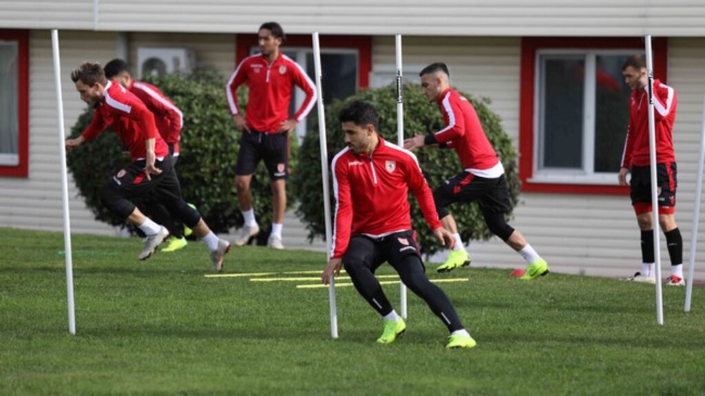 Samsunspor’da Manisa Hazırlıkları 2 Eksikle Sürüyor!