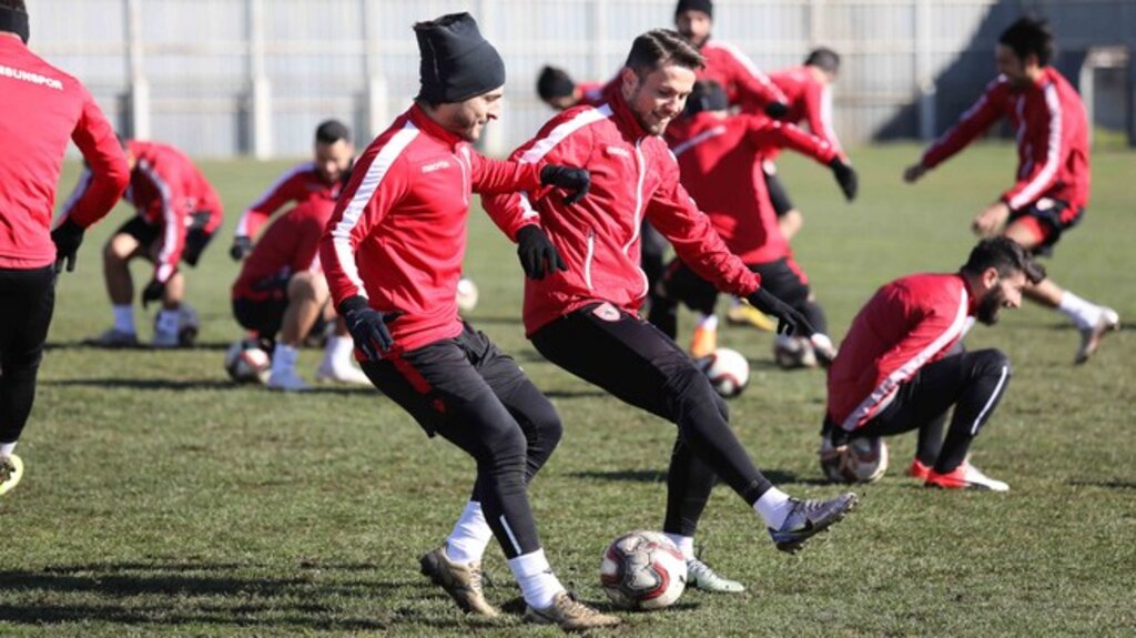 Yılport Samsunspor, Diyarbakır’da Maç Saatini Bekliyor!