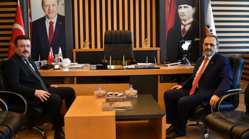 Zihni Şahin ve İshak Taşçı'dan Mesaj Var! ‘Biriz, Birlikteyiz'