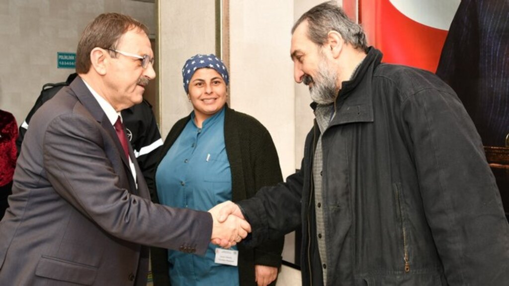 Başkan Zihni Şahin, 'Sağlıkta Dönüşüm Kaliteyi Artırdı’!