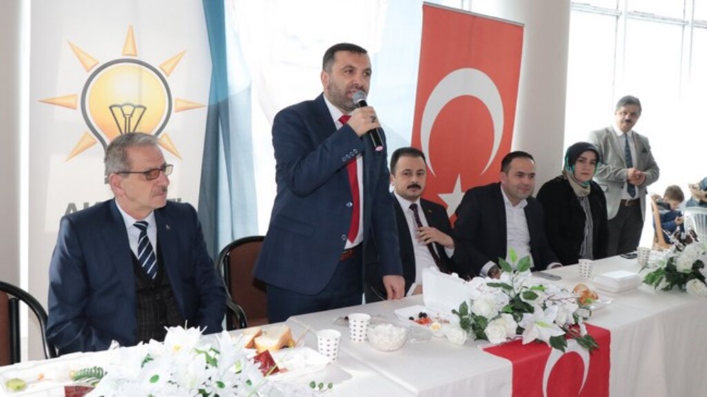 Kavak’ta Adaylara Kahvaltılı Tanıtım!