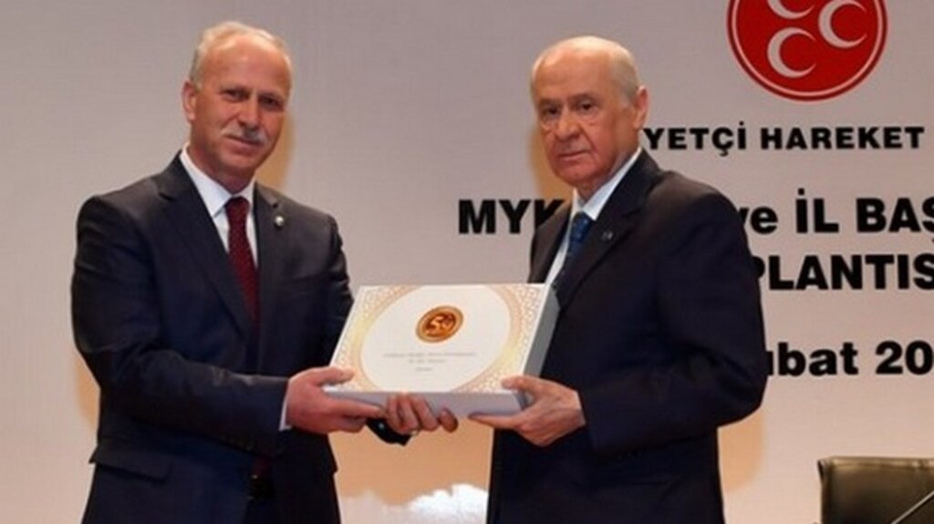 Bahçeli’den Karapıçak’a 50’inci Yıl Hediyesi!