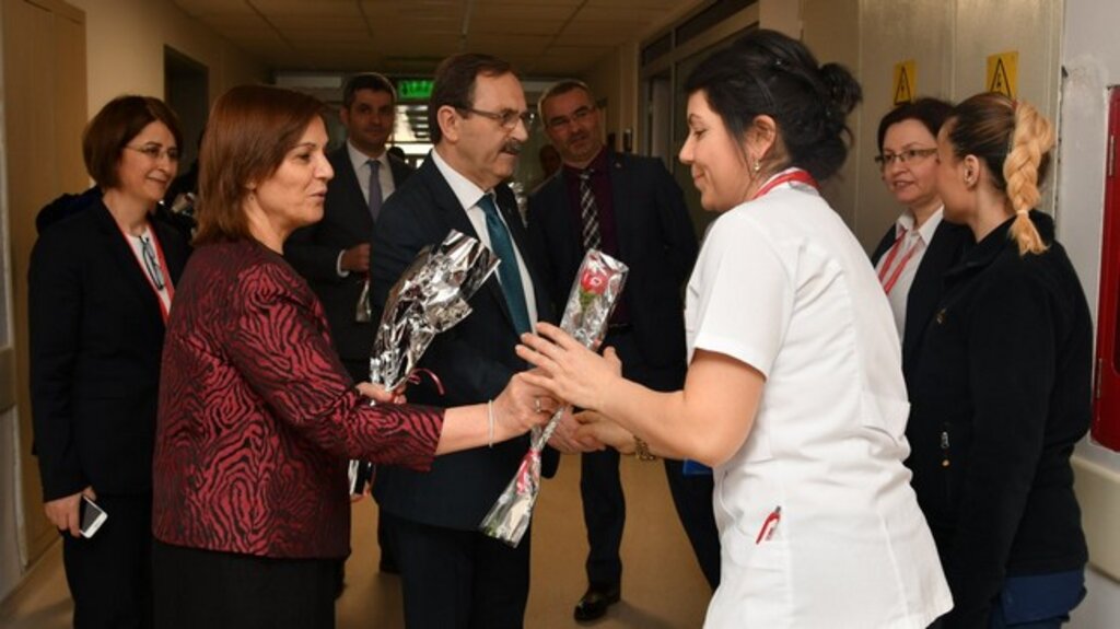 Başkan Zihni Şahin'den Kadınlara Müjdeler!