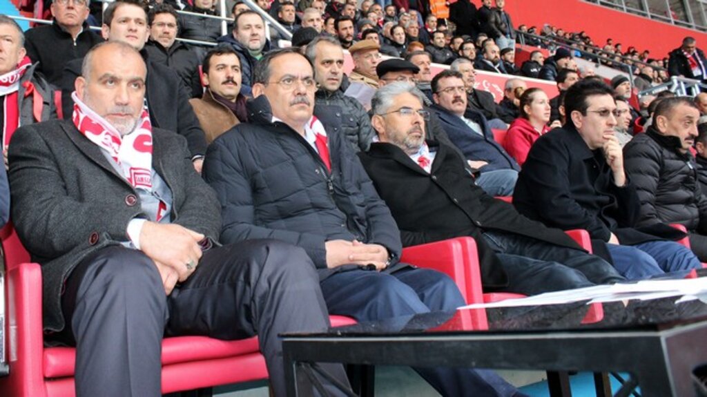 Demir, Samsunspor'un Coşkusuna Ortak Oldu!