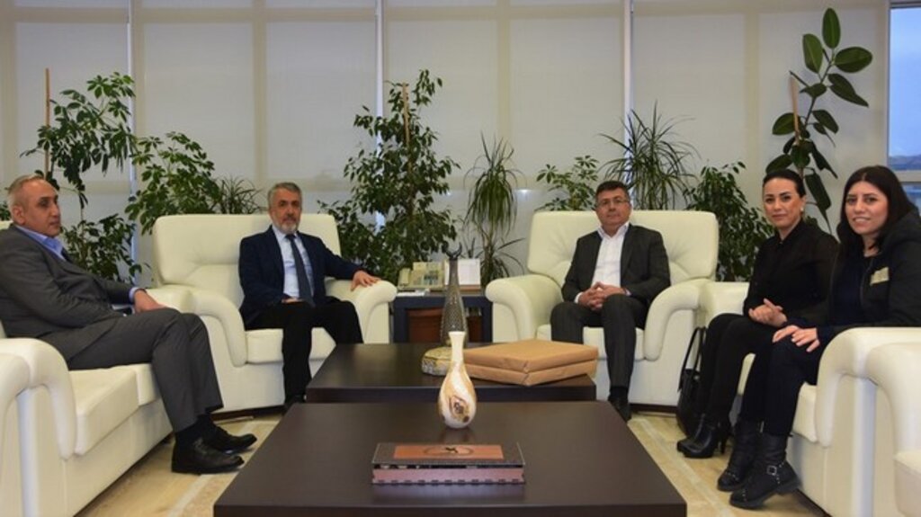 Ünlü Müzisyen Tuluyhan Uğurlu OMÜ’de Konser Verecek!