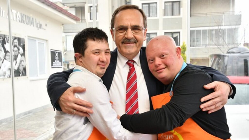 Zihni Şahin, Atakum'da Herkesi Kucaklayacağız!