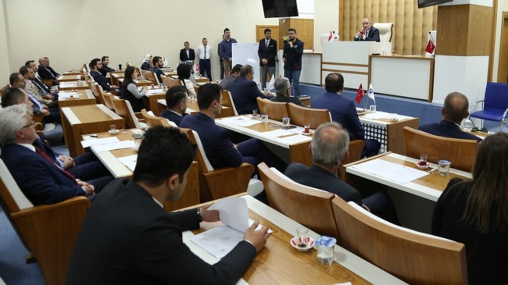 Canik Belediye Meclisi Dualarla Açıldı!