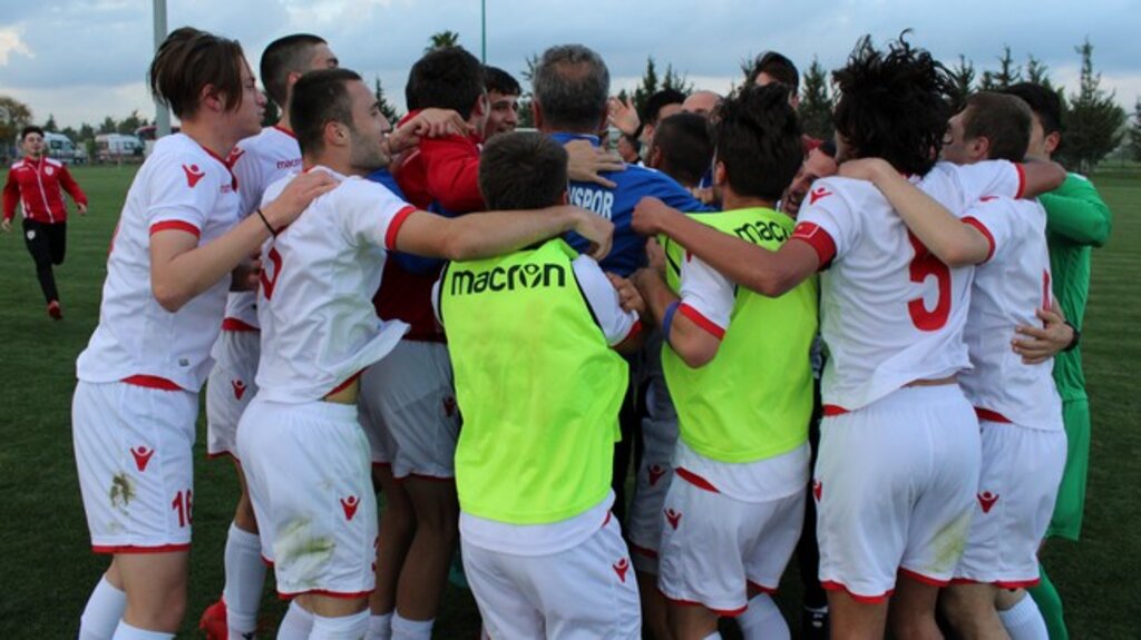 Samsunspor U17 Takımı Elit Lig'e Yükseldi!