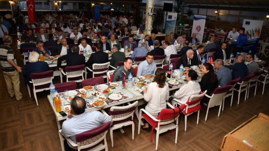 AB Bilgi Merkezi İftar Sofrasında Buluştu!