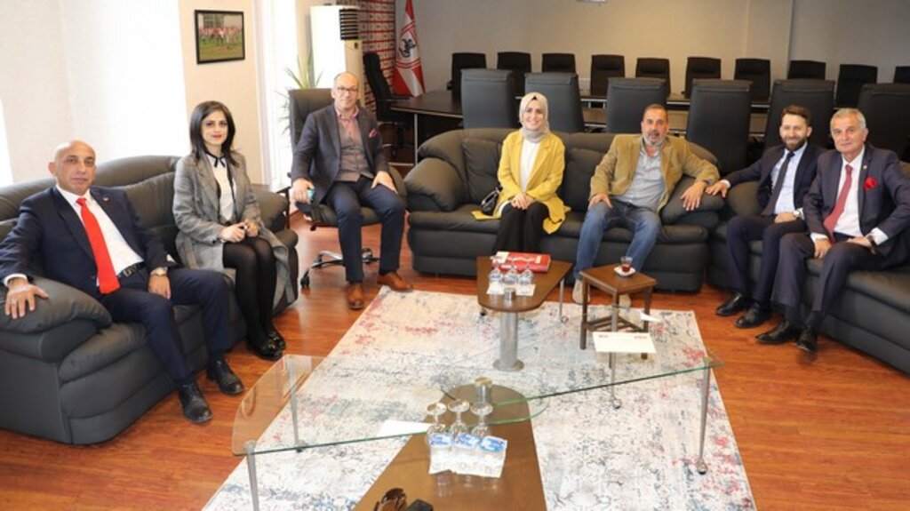 ASİYAD’dan Başkan Uyanık’a Davet!