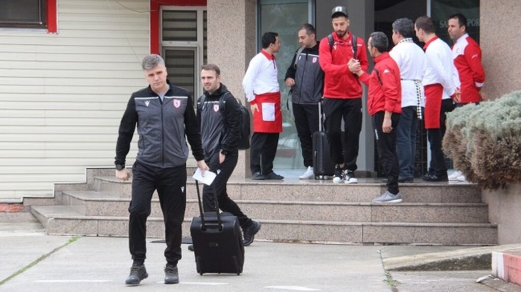 Liderin İstanbul Yolculuğu Başladı! İşte Muhtemel 11