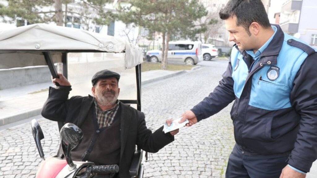 Kavak’tan Depremzedelere Duygulandıran Yardım!