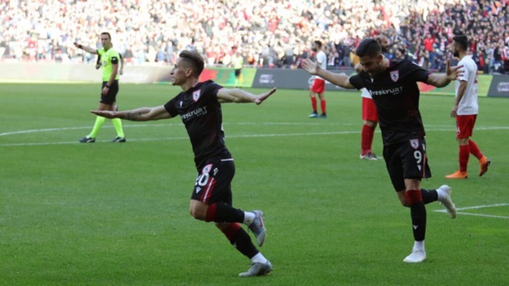 Samsunspor BAK Spor'u Gökhan İle Geçti!