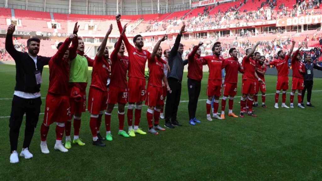 Samsunspor 3 Puanı 3 Golle Aldı!