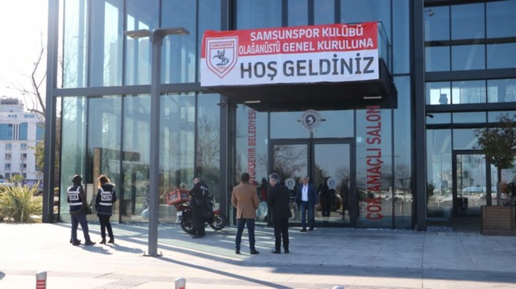 Samsunspor Kongresine Zorunlu Erteleme!