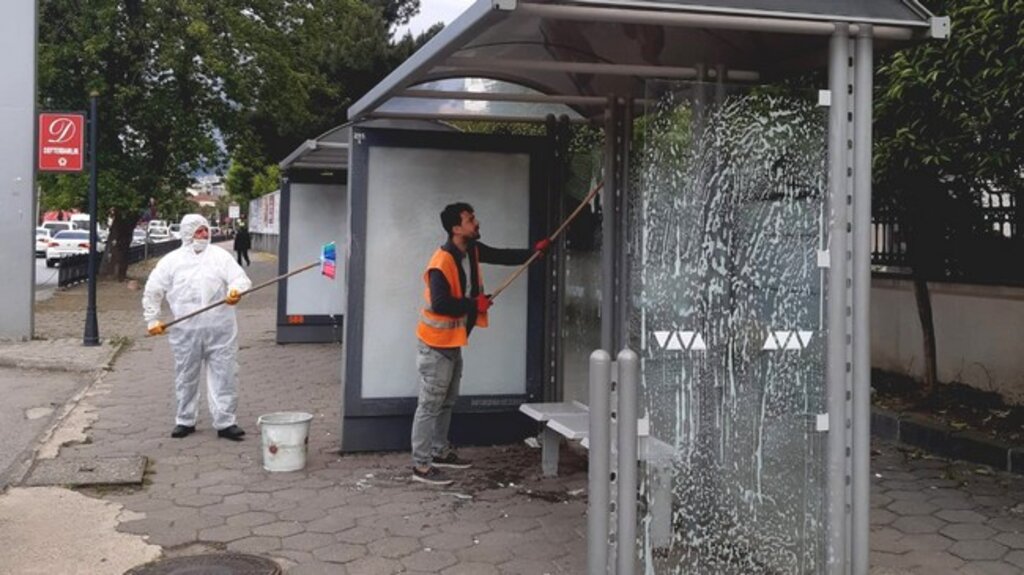 Samsun’da Otobüs Durakları Dezenfekte Edildi!