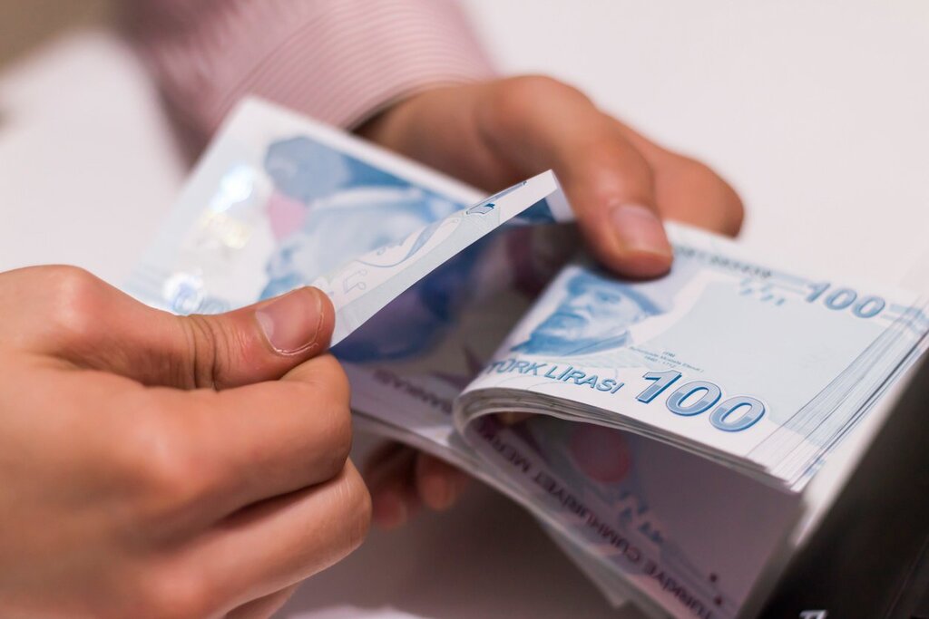 Bankalarda Kredi Hacminde Azalma Yaşanıyor