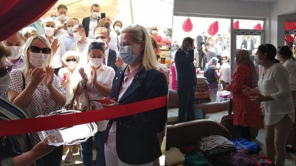 CHP İlk Hayır Çarşısını Yakakent’te Açtı!