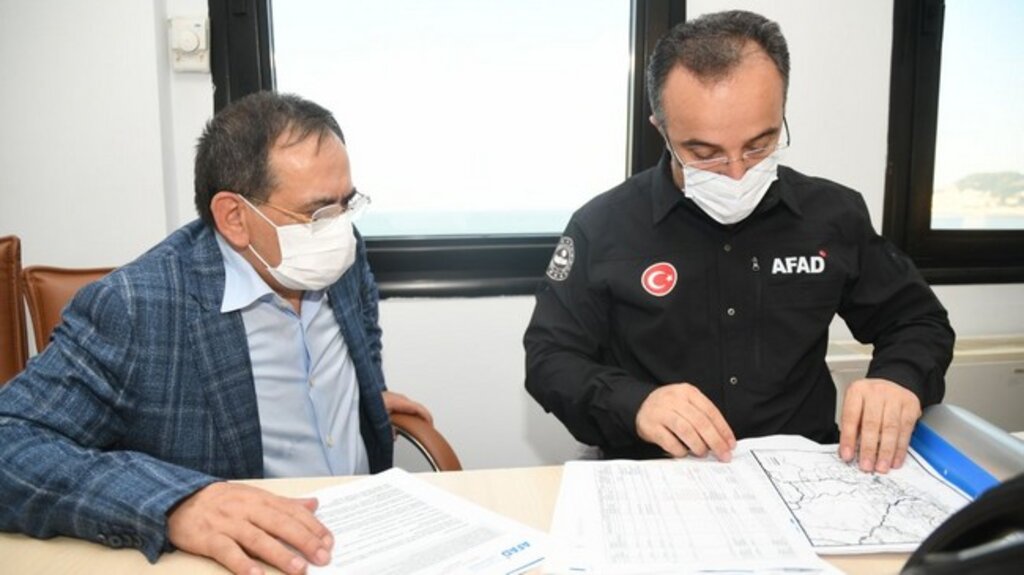 Büyükşehir Yaraları Sarıyor!