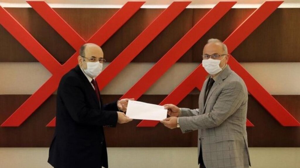 Rektör Yavuz Ünal Mazbatasını Aldı!