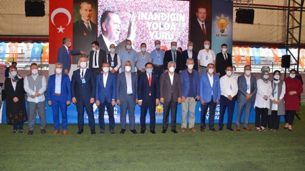 AK Parti, Bafra ve 19 Mayıs Kongrelerini Yaptı!