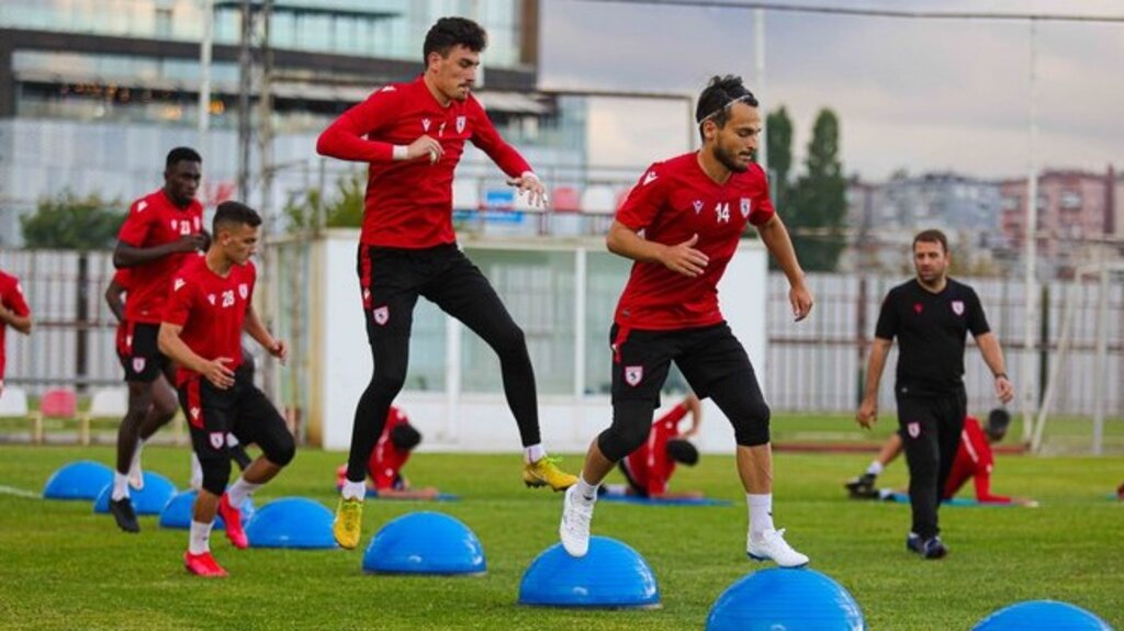 Samsunspor’da Altay Hazırlıkları 4 Eksikle Sürdü!