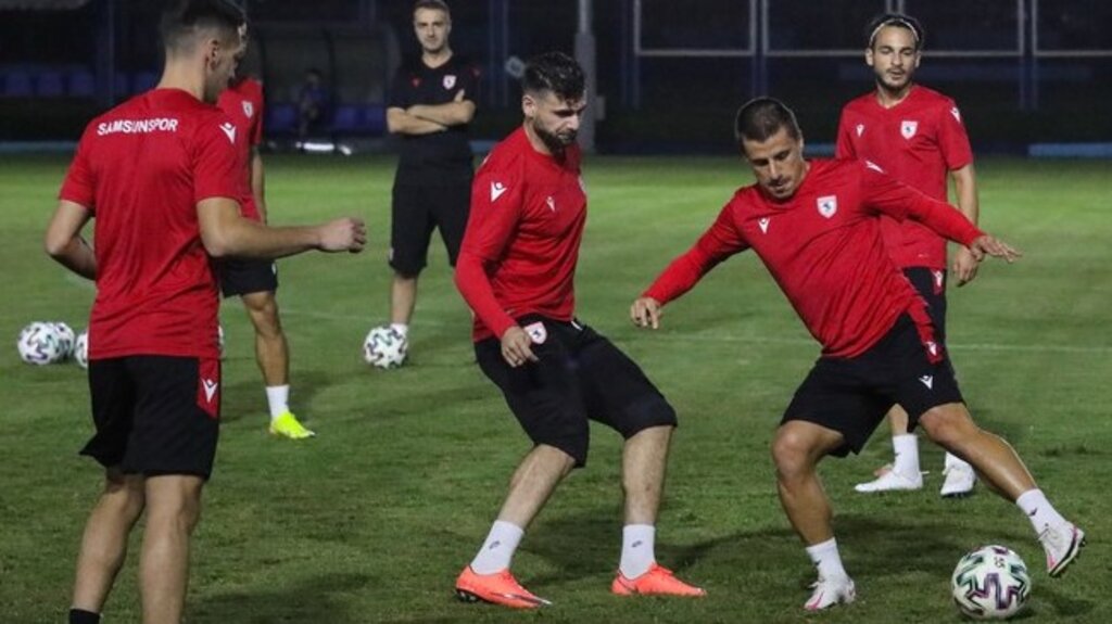 Samsunspor Adana’da Çalıştı, Maç Saatini Bekliyor!